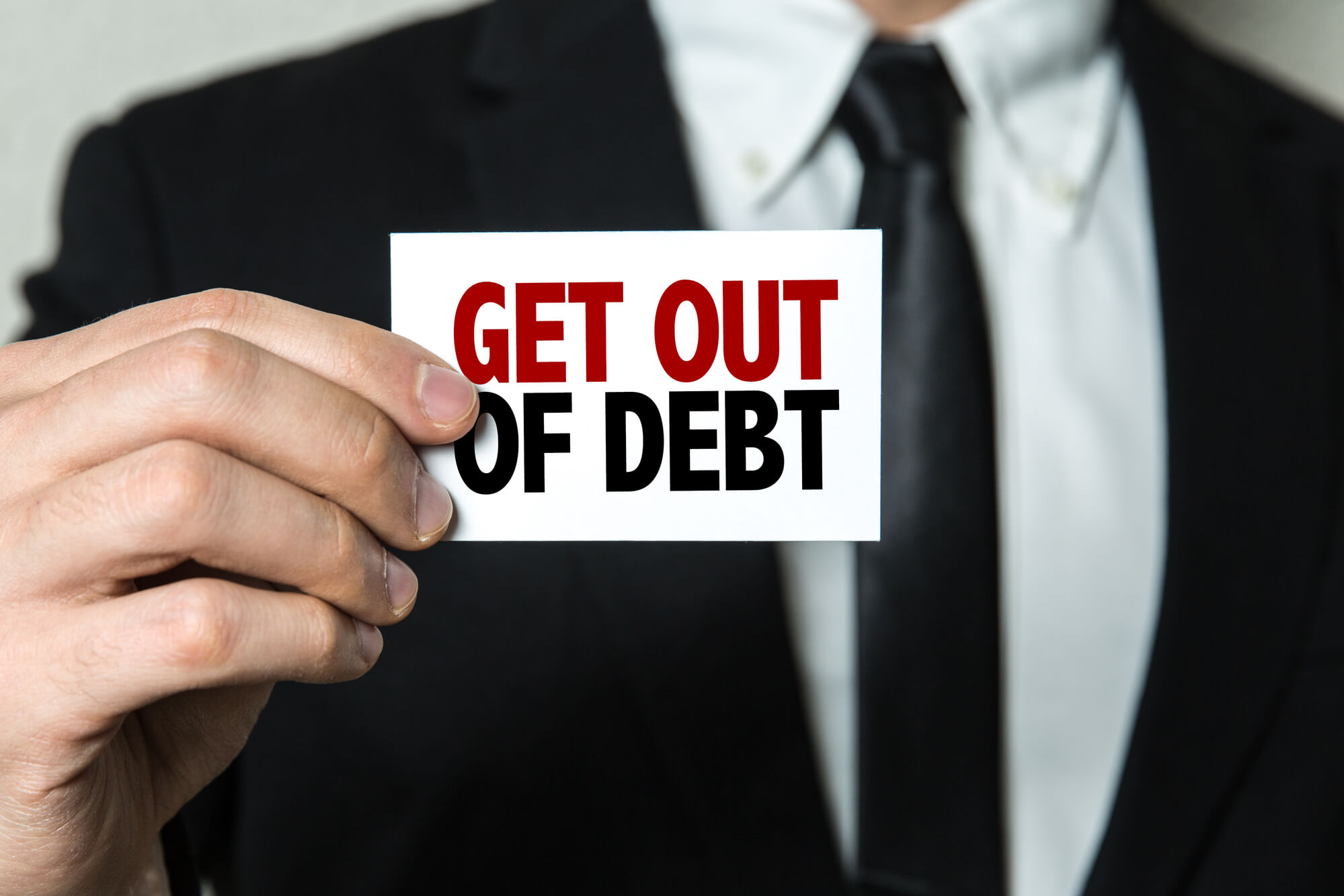 a man recommending Free Credit Counseling to get out of debt